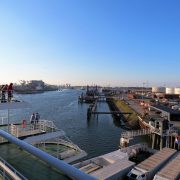 Hund und Herrlich_Niederlande_Rotterdam Hafen_Richtung Hull (GB)